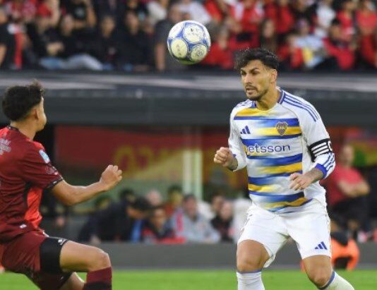 Boca mereció más, sufrió una ráfaga de Newell’s y rescató un punto en el cierre de un partidazo en Rosario