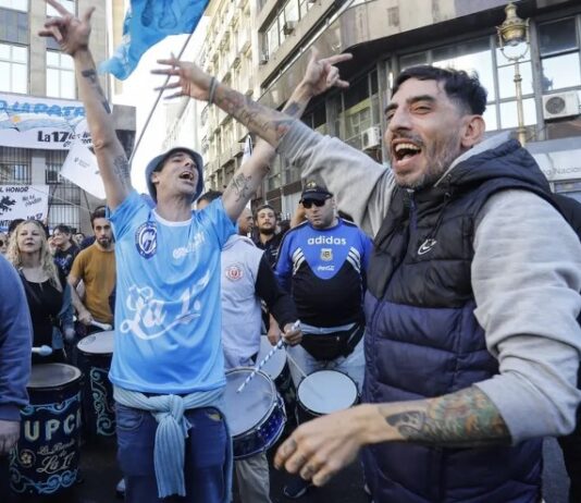 La CGT y las CTA analizan movilizarse ante Trabajo en reclamo de un fuerte aumento del salario mínimo