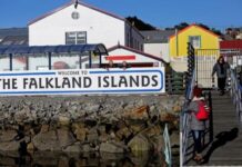 Chile acordó una ruta marítima con las islas Malvinas y suma tensión con la Argentina
