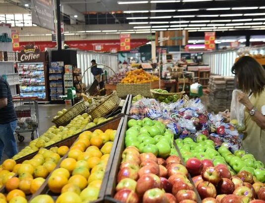 Datos del Indec. La canasta básica alcanzó los $ 1.605.497 en agosto y fijó el costo para no caer en la pobreza