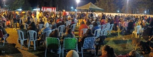 LAGUNA NAINECK: La UCR celebró los 43 años de su tradicional Fiesta Homenaje a las Madres